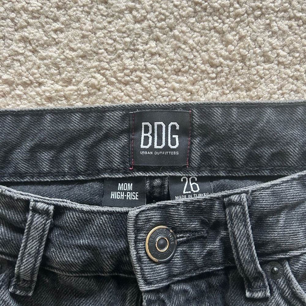 Urban outfitter black mom jeans